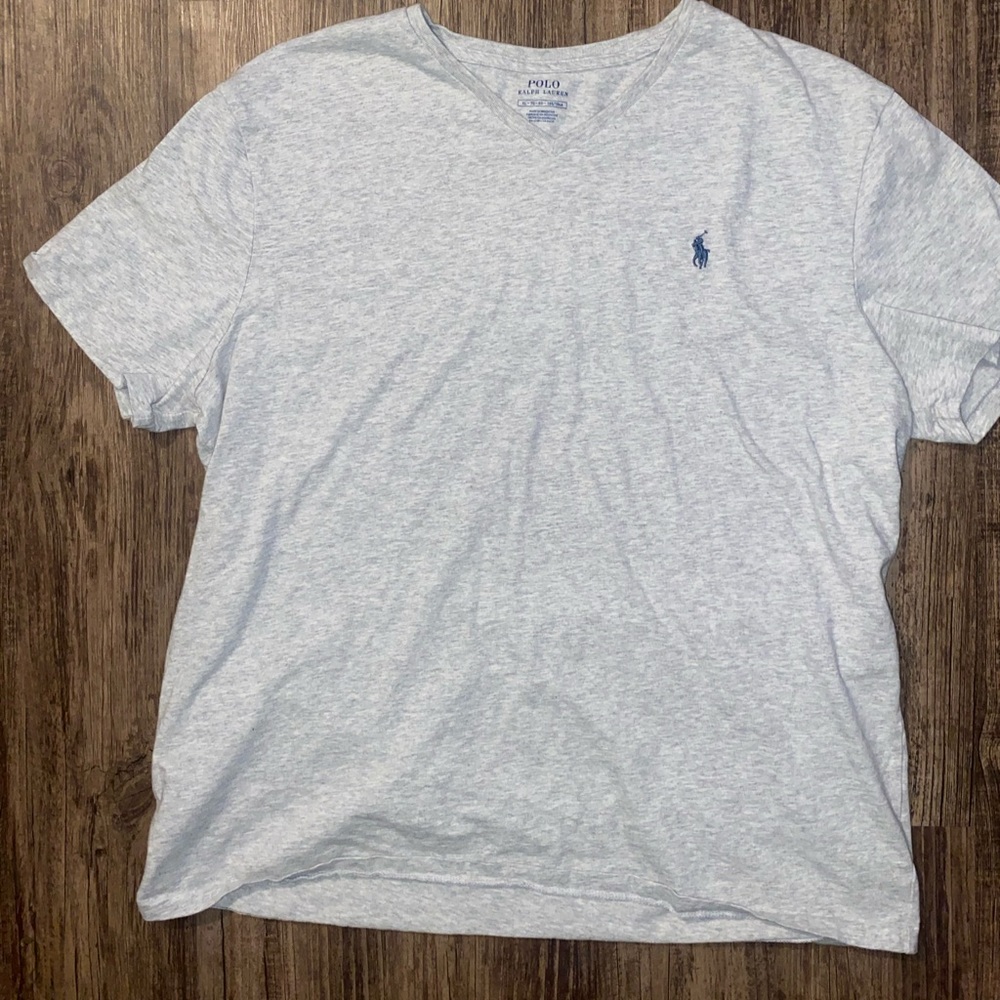 Men's Ralph Lauren tshirt. very light grey; XL